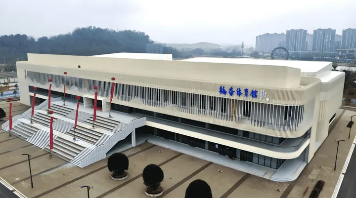 鹰潭市余江区韬奋体育中心